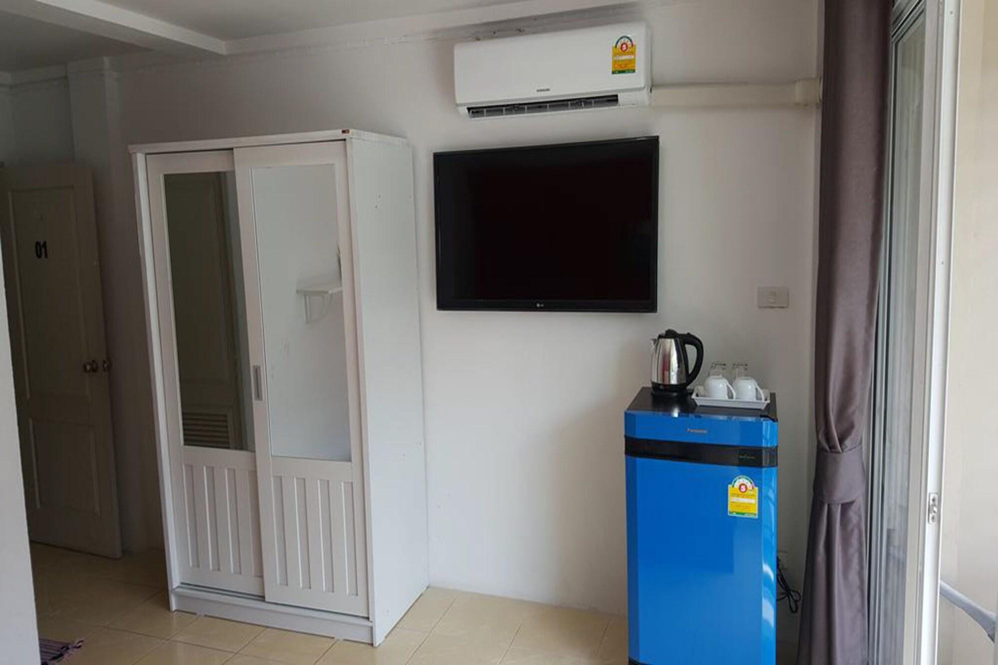 Retox Hotel Pattaya Extérieur photo